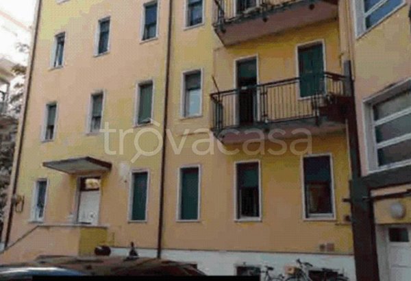 appartamento in vendita a Forlì in zona Quattro