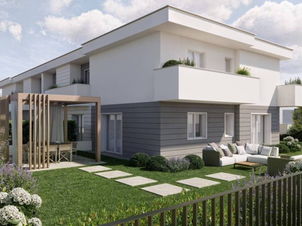 casa indipendente in vendita a Forlì