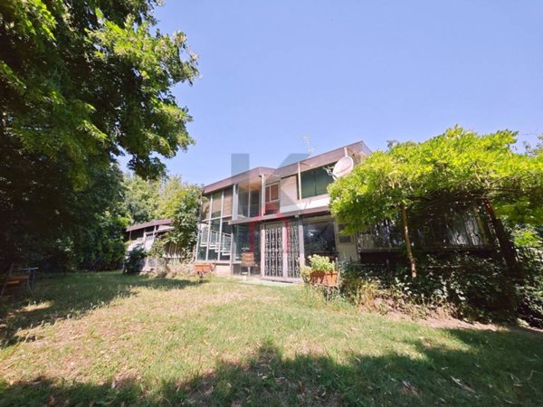villa in vendita a Forlì in zona San Lorenzo in Noceto