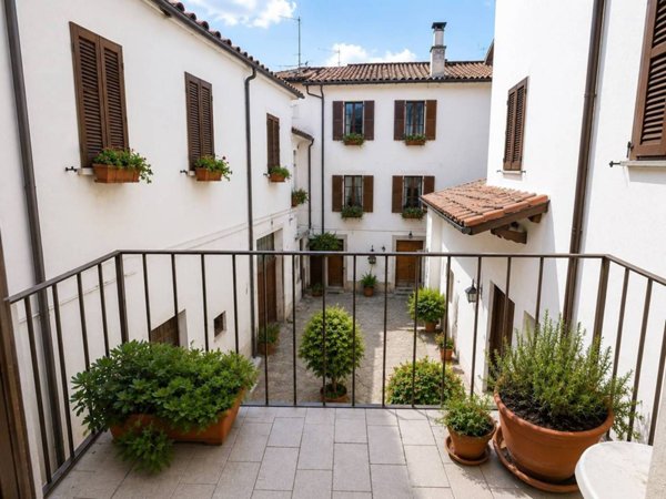 appartamento in vendita a Forlì in zona Centro Storico