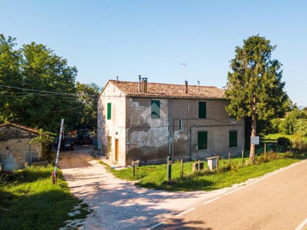 appartamento in vendita a Forlì in zona Carpena