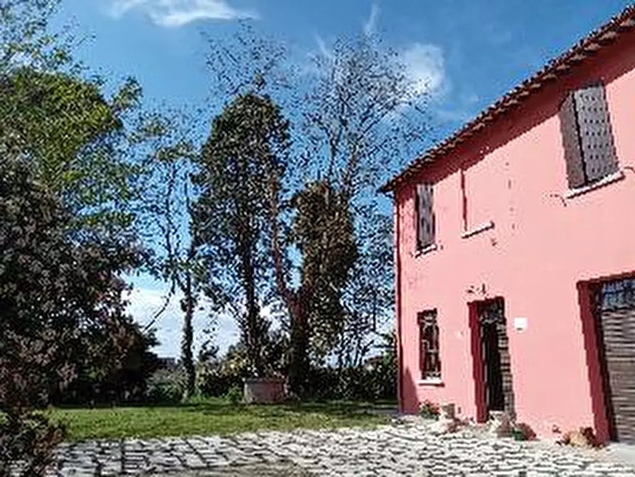 casa indipendente in vendita a Forlì