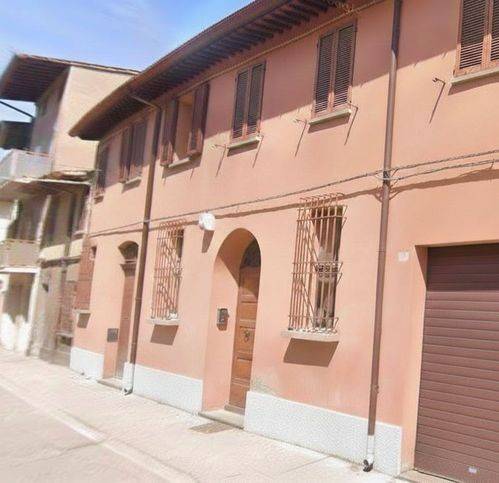 casa indipendente in vendita a Forlì in zona Centro Storico