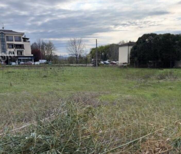 terreno agricolo in vendita a Forlì in zona Cava