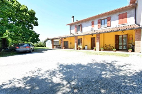 appartamento in vendita a Forlì in zona Villagrappa