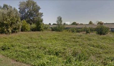 terreno edificabile in vendita a Forlì in zona Industriale Selva