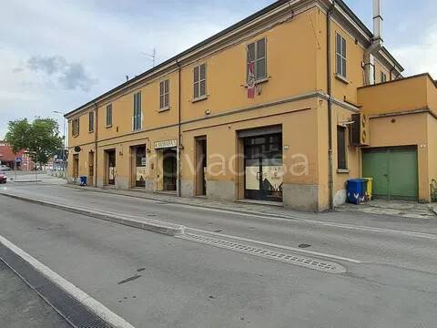 negozio in vendita a Forlì in zona Centro Storico