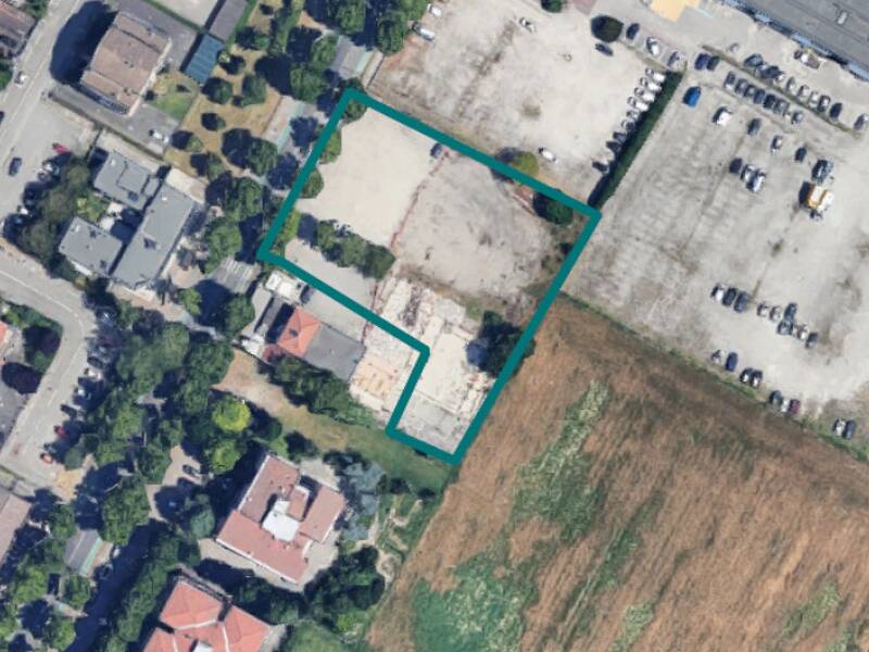 terreno edificabile in vendita a Forlì in zona Coriano
