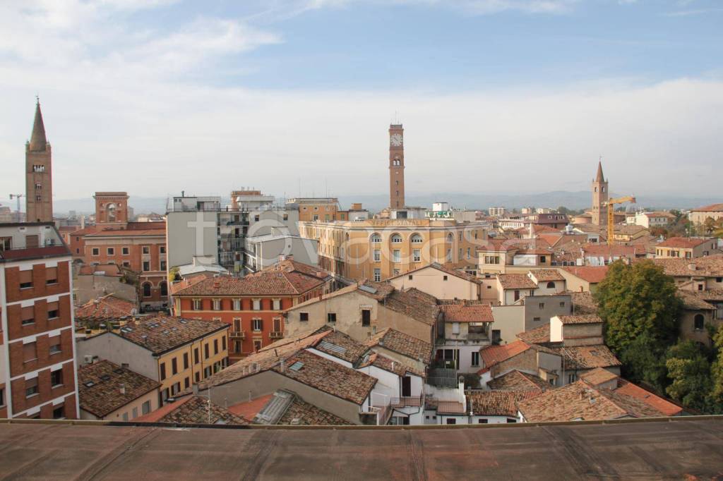 appartamento in vendita a Forlì in zona Centro Storico
