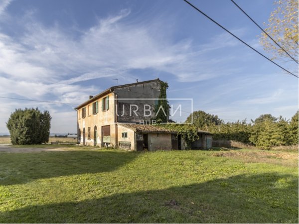 casale in vendita a Forlì in zona Villafranca di Forlì