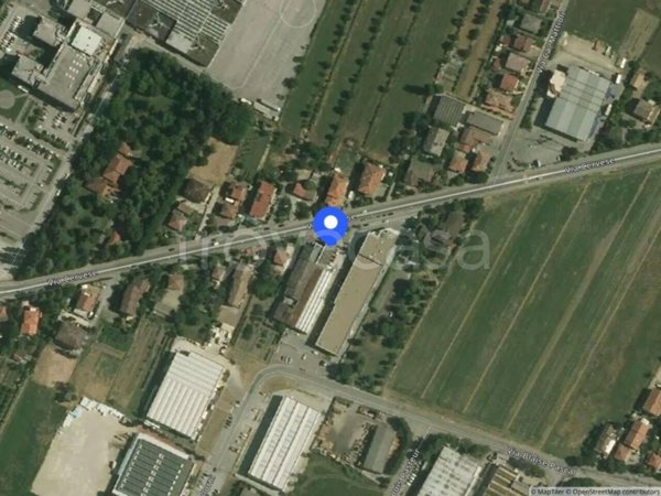 locale commerciale in vendita a Forlì in zona Coriano