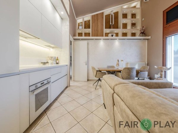 casa indipendente in vendita a Forlì in zona Villagrappa