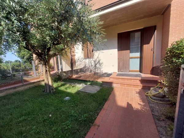 appartamento in vendita a Forlì in zona Roncadello
