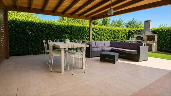casa indipendente in vendita a Forlì in zona Malmissole