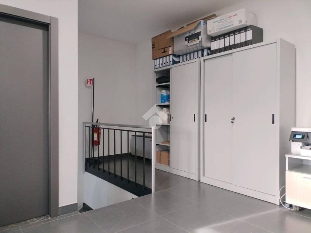ufficio in vendita a Forlì in zona Cava