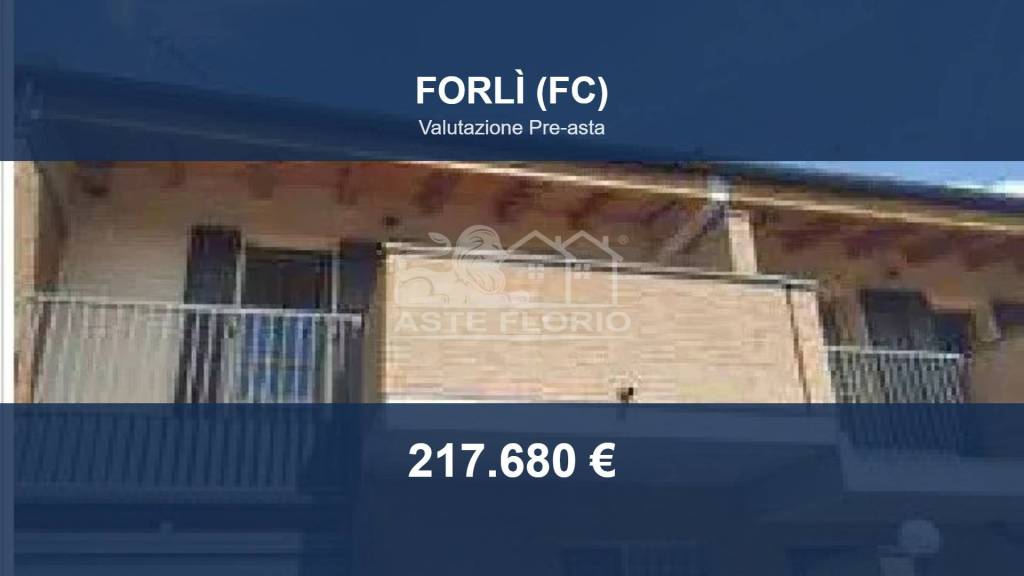 casa indipendente in vendita a Forlì in zona Para