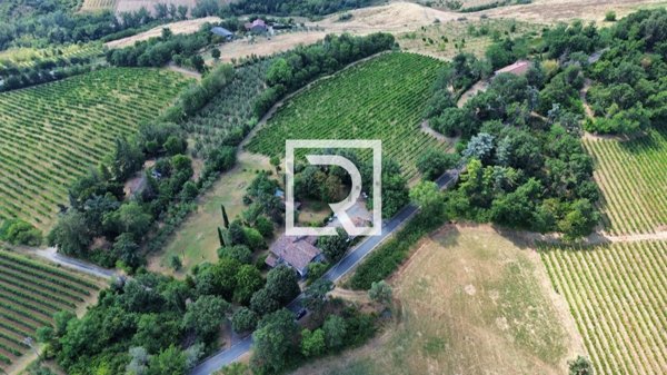 pentavano in vendita a Forlì in zona Ravaldino in Monte
