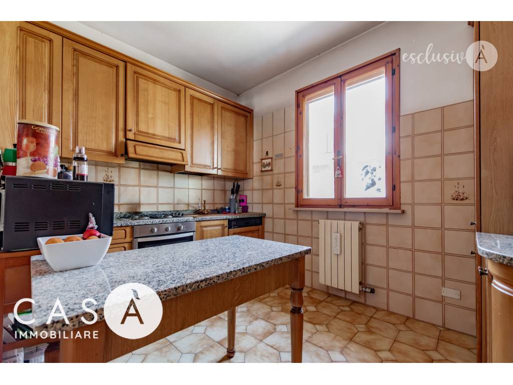 casa indipendente in vendita a Forlì in zona Bagnolo