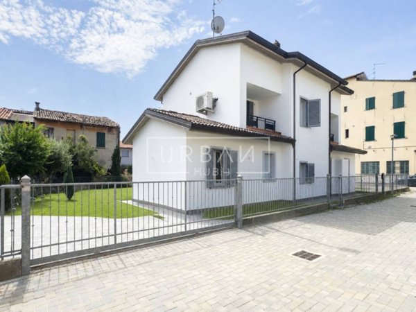 appartamento in vendita a Forlì in zona Villafranca di Forlì
