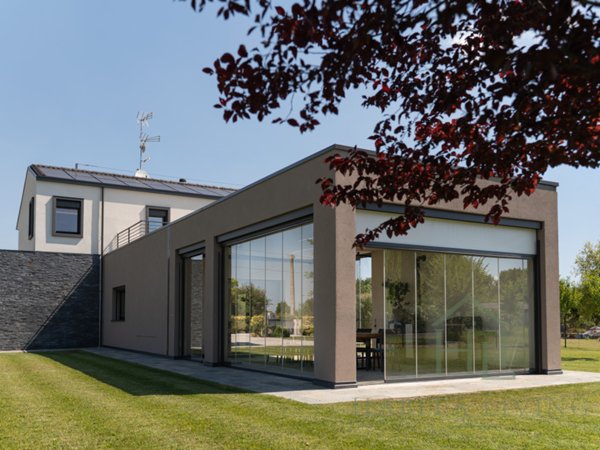 casa indipendente in vendita a Forlì