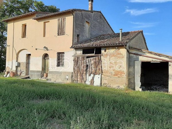 casa indipendente in vendita a Forlì in zona Roncadello