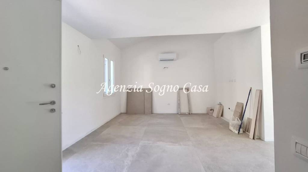 casa indipendente in vendita a Forlì in zona Villafranca di Forlì