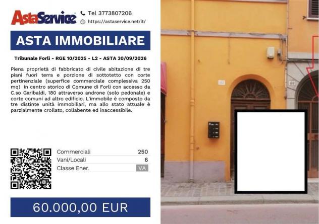 casa indipendente in vendita a Forlì in zona Centro Storico