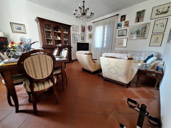 casa indipendente in vendita a Forlì in zona Bussecchio