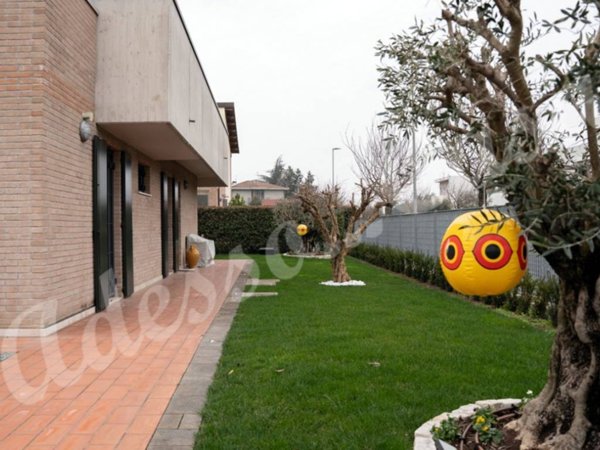 casa indipendente in vendita a Forlì in zona San Martino in Strada
