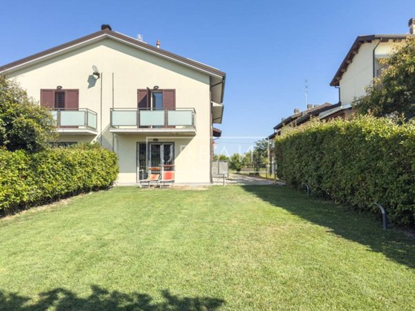 casa indipendente in vendita a Forlì in zona San Tomé