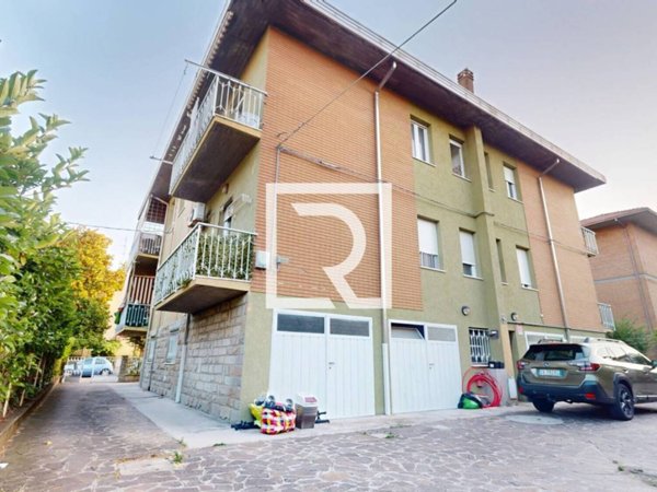 intera palazzina in vendita a Forlì in zona San Benedetto