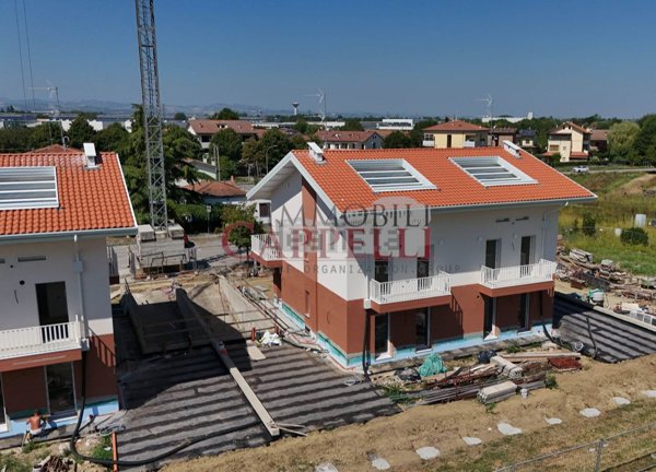 appartamento in vendita a Forlì in zona Centro Storico
