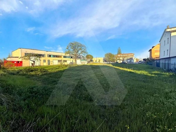 casa indipendente in vendita a Forlì in zona Coriano