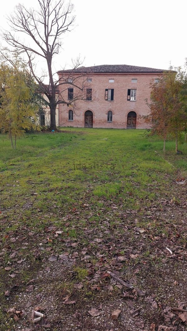 terreno edificabile in vendita a Forlì in zona Carpinello