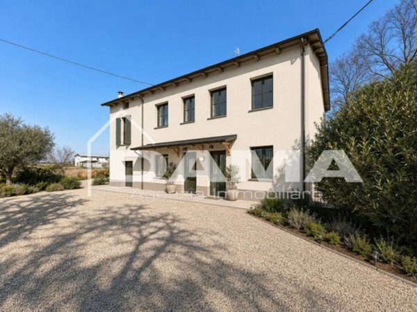 casa indipendente in vendita a Forlì in zona San Giorgio