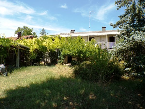 casa indipendente in vendita a Forlì in zona Bussecchio