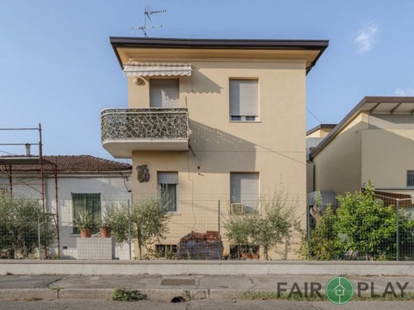 casa indipendente in vendita a Forlì in zona Cà Ossi