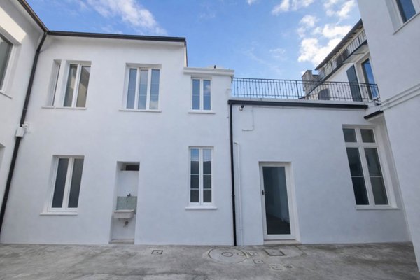 appartamento in vendita a Forlì in zona Centro Storico