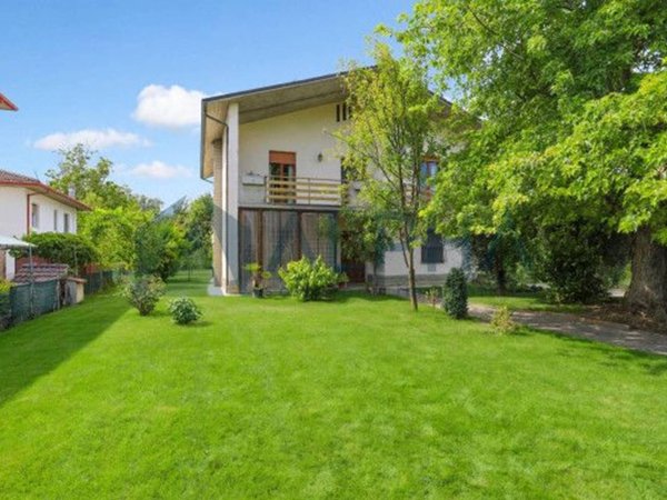 casa indipendente in vendita a Forlì in zona Malmissole