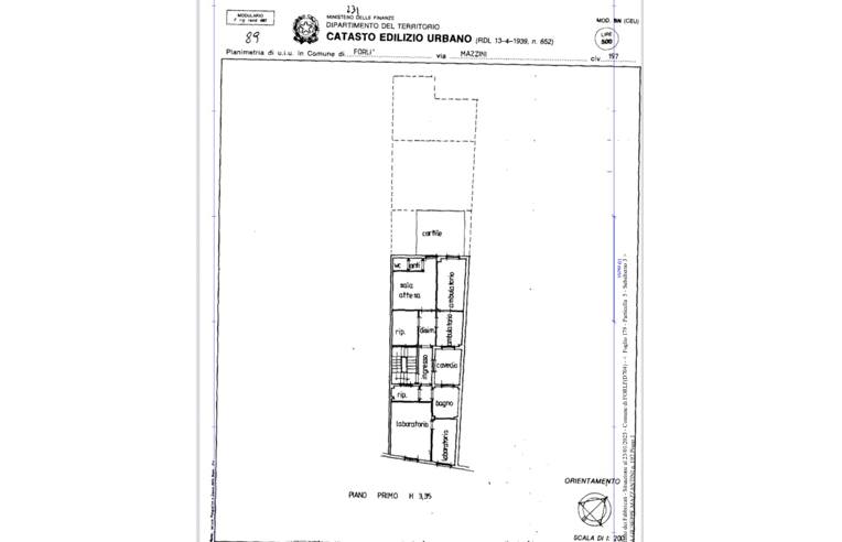 locale commerciale in vendita a Forlì in zona Centro Storico