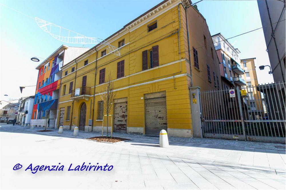 appartamento in vendita a Forlì in zona Centro Storico