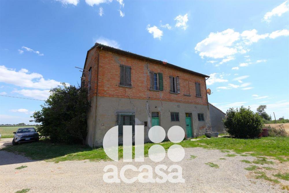 casa indipendente in vendita a Forlì
