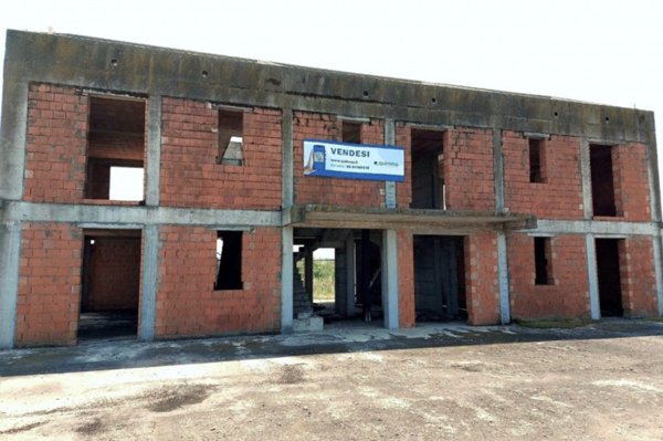 casa indipendente in vendita a Forlì
