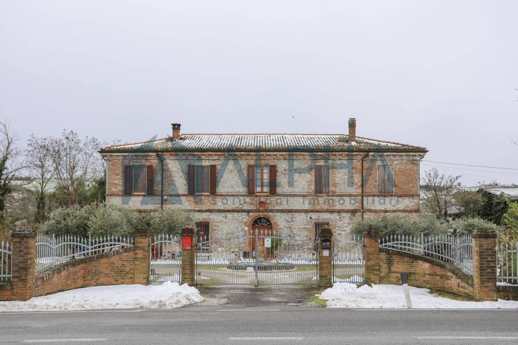 casa indipendente in vendita a Forlì in zona Cà Ossi