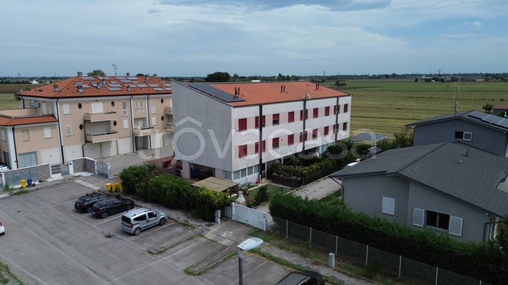 casa indipendente in vendita a Forlì in zona Casemurate