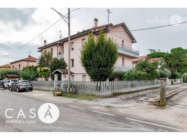 casa indipendente in vendita a Forlì in zona San Martino di Villafranca