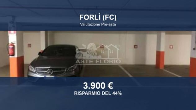 box auto in vendita a Forlì