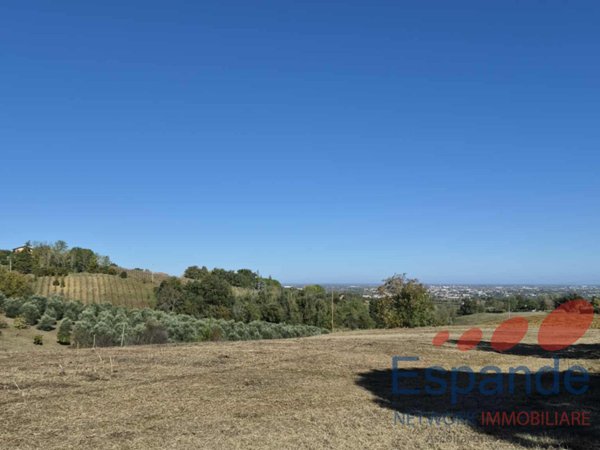 ufficio in vendita a Forlì in zona Ravaldino in Monte