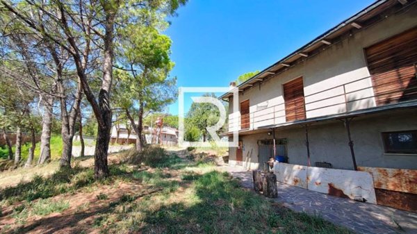 casa indipendente in vendita a Forlì in zona San Lorenzo in Noceto