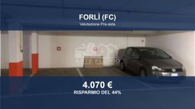 box auto in vendita a Forlì